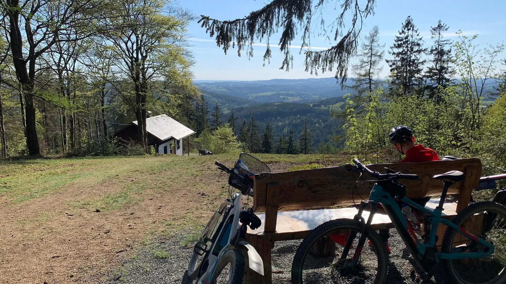 アパート Frankenwald Ferienhaus Fourstars Am See In Lichtenberg, Bayern, Oberfranken, Bad Steben - Hof -Saale, Rennsteig